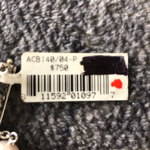 Andrea Candela NEW triple pearl strand bracelet - Picture 9 of 9